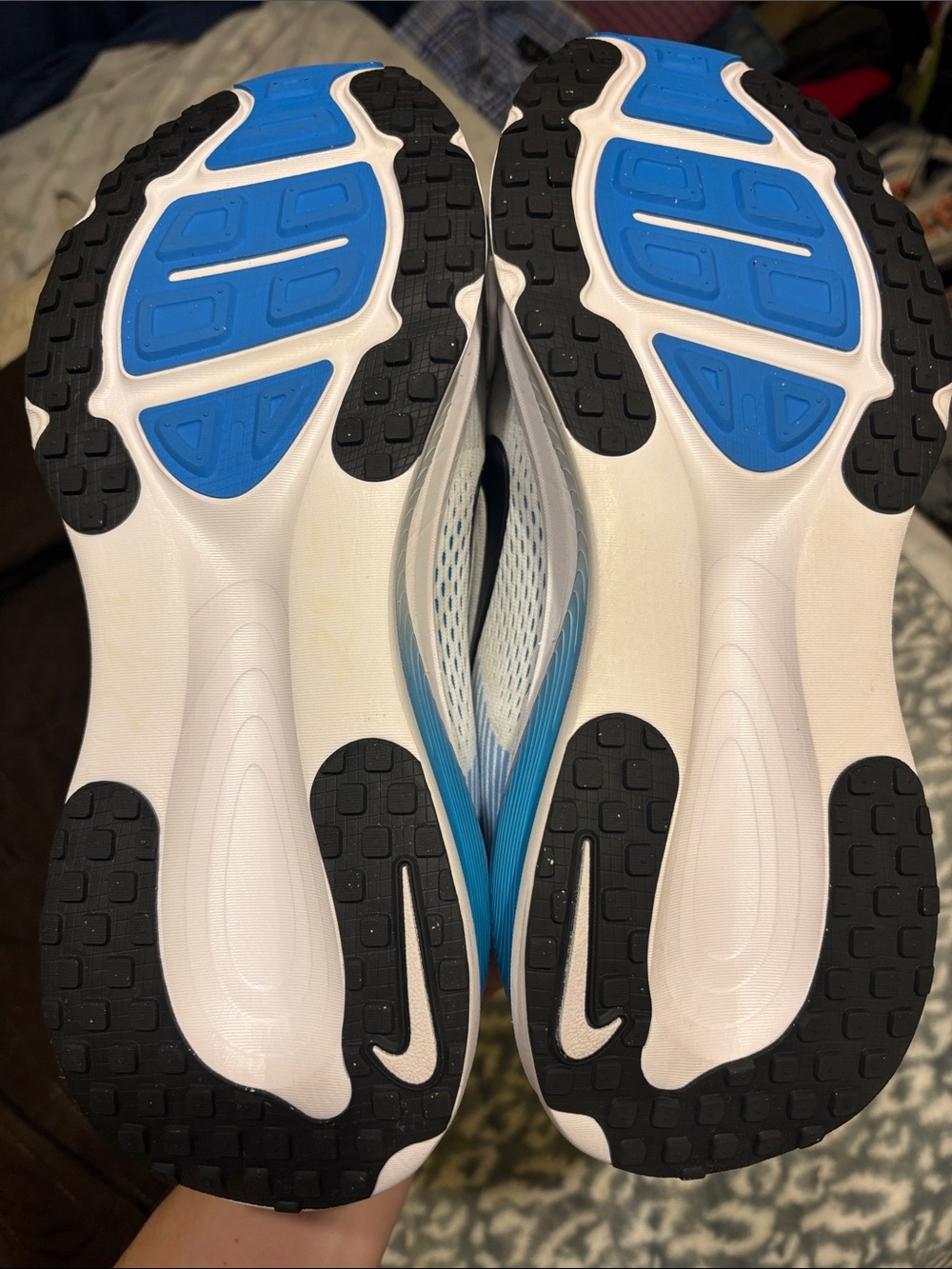 Nike Running Vomero 18 sneakers in white and blue Size 12